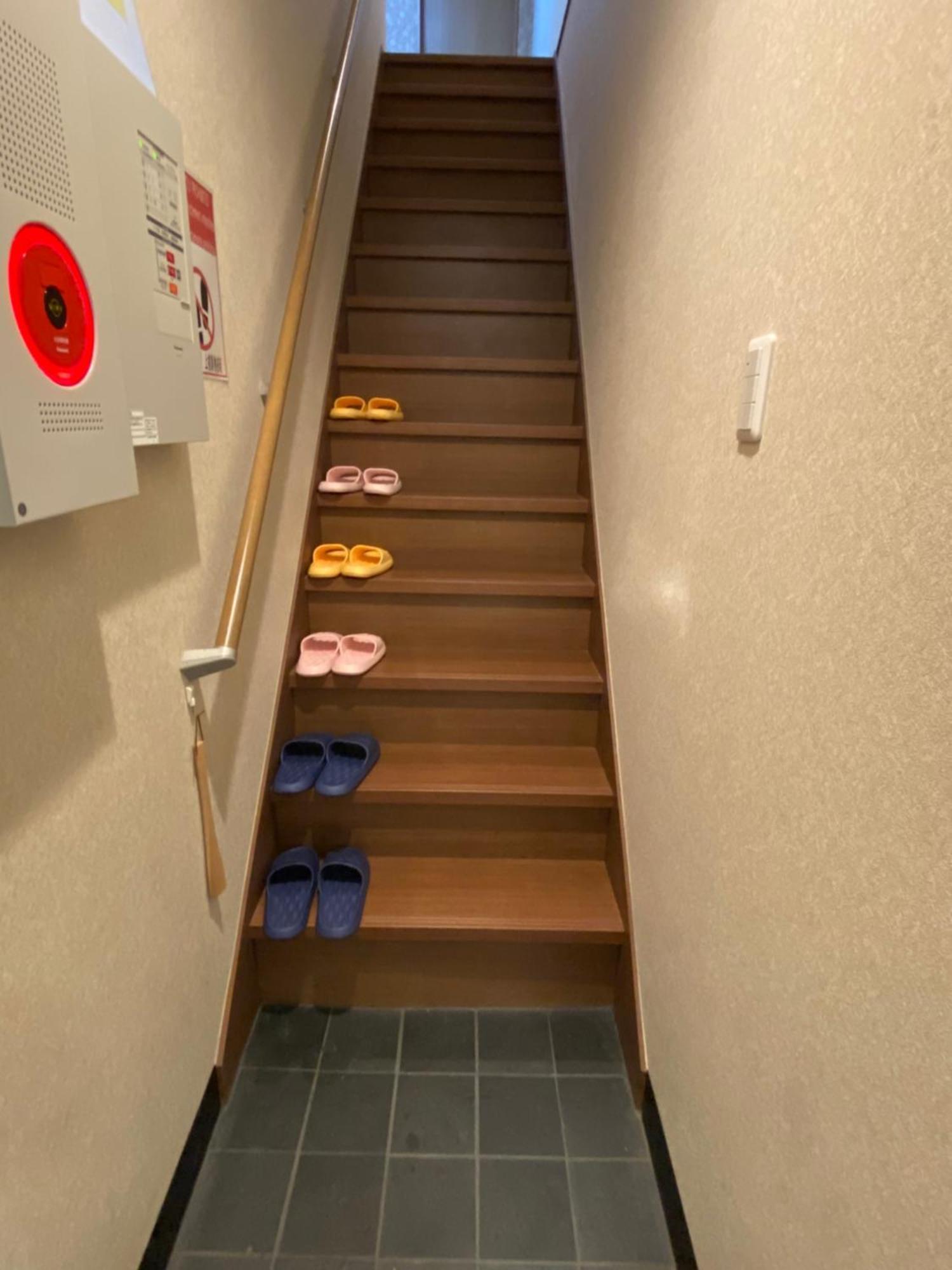Wutong-40 Minutes Direct To Kansai Airport And 5 Minute Walk To Jr Or Subway Or Nankai Line And 1 Minute To Tsutenkaku The Landmark Of Osaka And Many Japanese Bistros Nearby Exterior photo